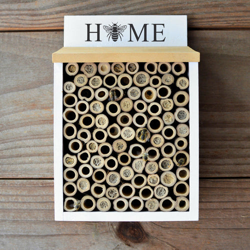 Nature's Way Better Gardens Farmhouse Bee Home