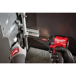 Milwaukee SHOCKWAVE™ Impact Duty 5/16” and 3/8” x 6” QUIK-CLEAR™ 2-in-1 Magnetic Nut Driver